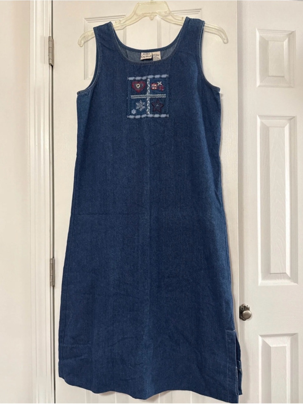 Koret City Blues sleeveless denim jumper dress. Size US M.